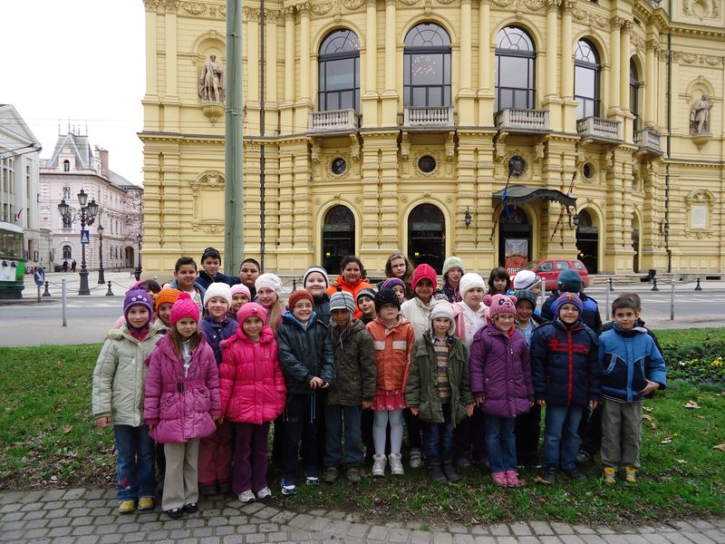 gal/Alsosok szinhazban/DSC00754.JPG